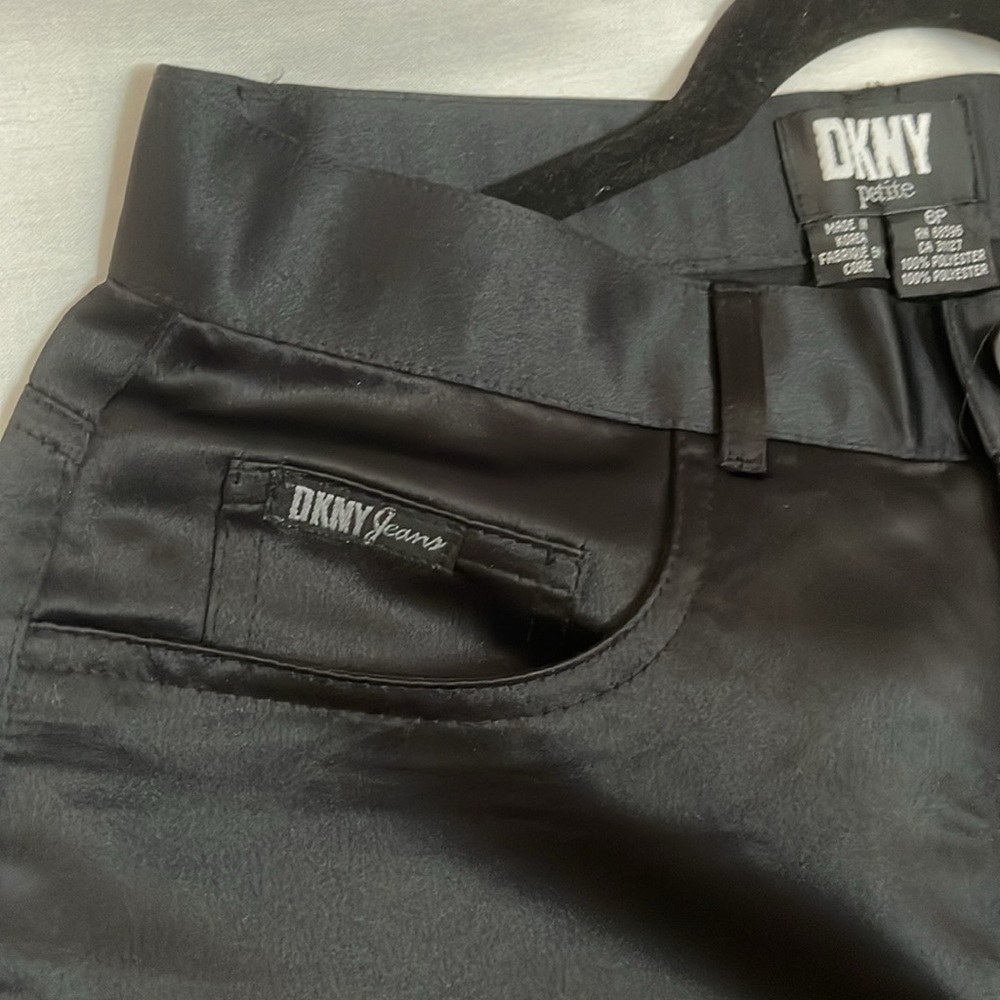 Donna Karen petite 5-pocket styling